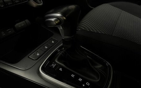 KIA Rio IV, 2018 год, 1 349 777 рублей, 8 фотография