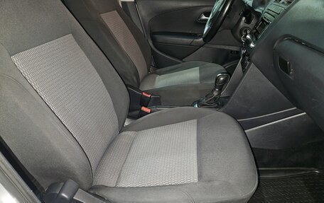 Volkswagen Polo VI (EU Market), 2012 год, 830 000 рублей, 11 фотография