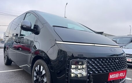 Hyundai Staria, 2024 год, 8 500 000 рублей, 16 фотография