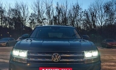 Volkswagen Teramont I, 2019 год, 4 000 000 рублей, 2 фотография