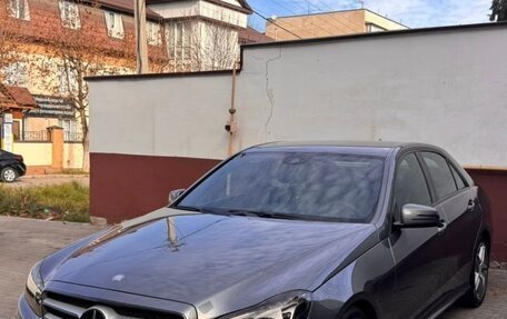 Mercedes-Benz E-Класс, 2015 год, 2 050 000 рублей, 2 фотография