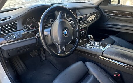 BMW 7 серия, 2015 год, 3 000 000 рублей, 10 фотография