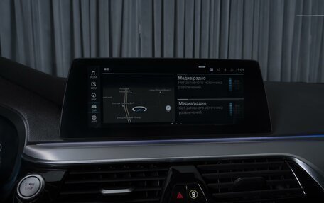 BMW 5 серия, 2019 год, 3 816 000 рублей, 15 фотография