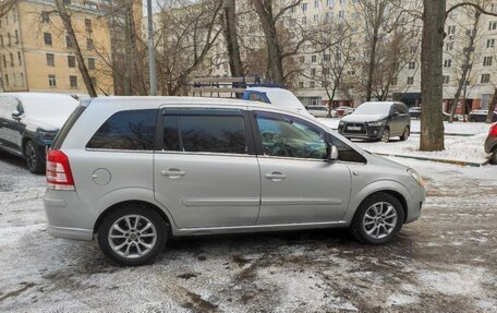 Opel Zafira B, 2011 год, 500 000 рублей, 2 фотография