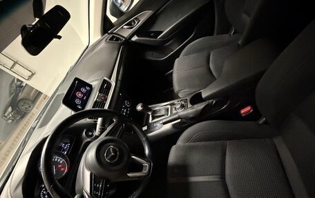 Mazda 3, 2018 год, 1 550 000 рублей, 9 фотография