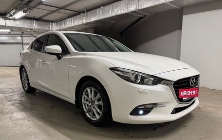 Mazda 3, 2018 год, 1 550 000 рублей, 2 фотография