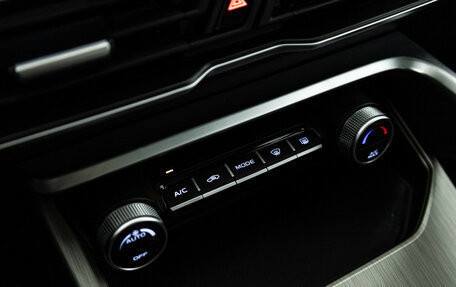 Geely Coolray I, 2023 год, 1 939 000 рублей, 16 фотография