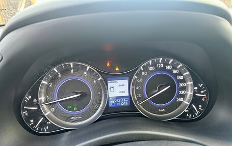 Infiniti QX56, 2013 год, 2 200 000 рублей, 16 фотография