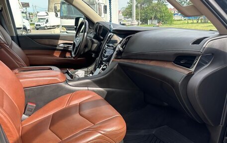 Cadillac Escalade IV, 2018 год, 4 750 000 рублей, 9 фотография