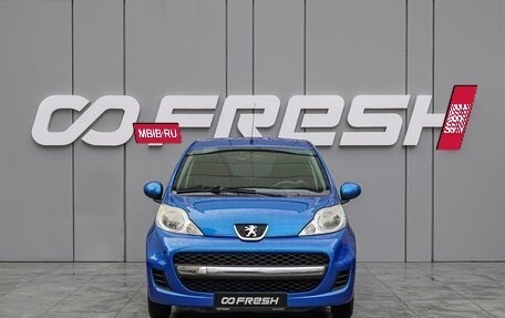 Peugeot 107 I рестайлинг, 2010 год, 390 000 рублей, 3 фотография