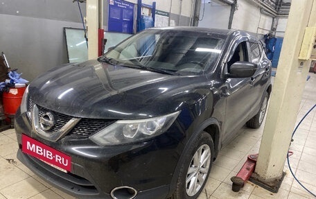 Nissan Qashqai, 2017 год, 1 449 000 рублей, 2 фотография
