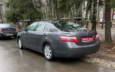 Toyota Camry, 2008 год, 450 000 рублей, 1 фотография