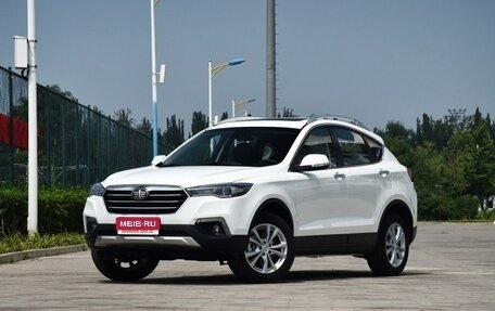 FAW Besturn X80 I рестайлинг, 2018 год, 985 000 рублей, 1 фотография