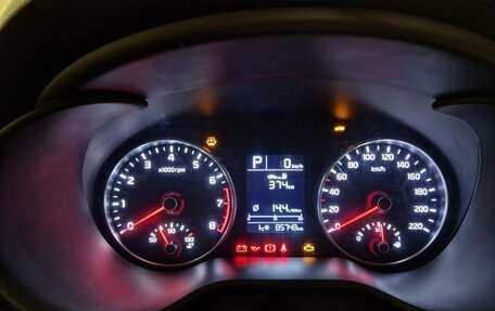 KIA Rio IV, 2018 год, 1 350 000 рублей, 6 фотография