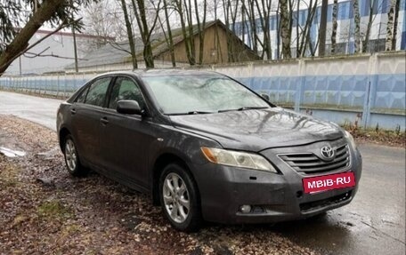 Toyota Camry, 2008 год, 450 000 рублей, 3 фотография