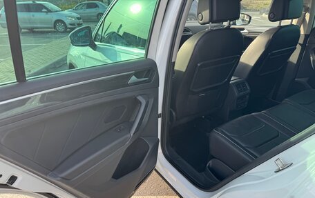 Volkswagen Tiguan II, 2019 год, 2 700 000 рублей, 10 фотография