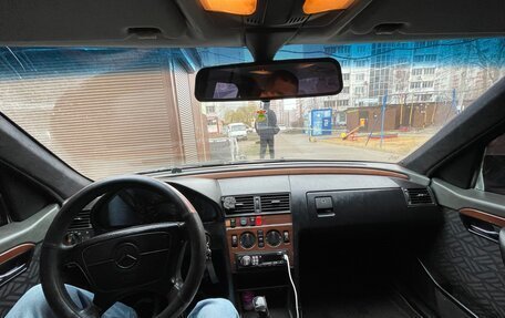 Mercedes-Benz C-Класс, 1994 год, 145 000 рублей, 6 фотография