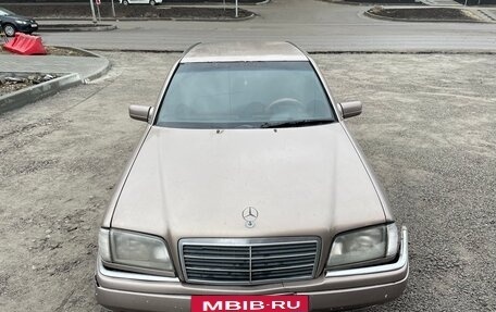Mercedes-Benz C-Класс, 1994 год, 145 000 рублей, 2 фотография