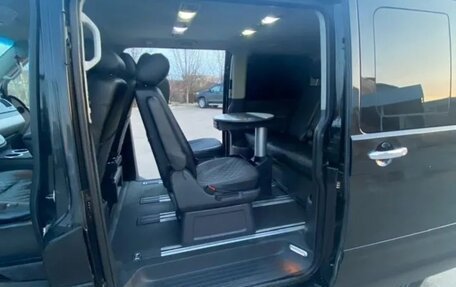 Volkswagen Multivan T5, 2004 год, 1 360 000 рублей, 9 фотография