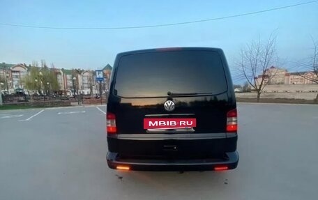 Volkswagen Multivan T5, 2004 год, 1 360 000 рублей, 8 фотография