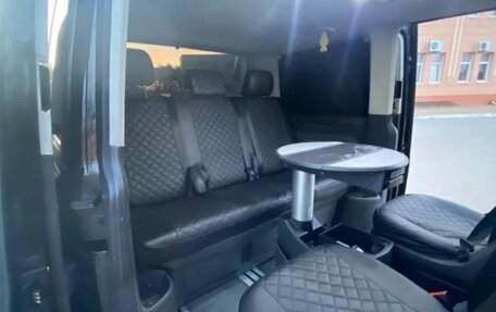 Volkswagen Multivan T5, 2004 год, 1 360 000 рублей, 13 фотография