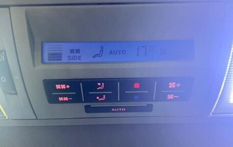 Volkswagen Multivan T5, 2004 год, 1 360 000 рублей, 20 фотография