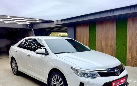 Toyota Camry, 2016 год, 2 450 000 рублей, 1 фотография