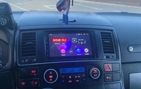 Volkswagen Multivan T5, 2004 год, 1 360 000 рублей, 19 фотография