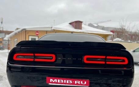Dodge Challenger III рестайлинг 2, 2018 год, 7 фотография