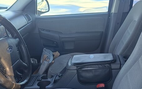 Ford Explorer III, 2004 год, 950 000 рублей, 8 фотография