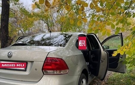 Volkswagen Polo VI (EU Market), 2011 год, 550 000 рублей, 2 фотография