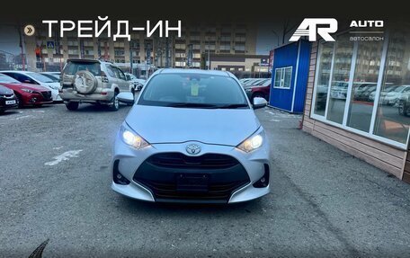 Toyota Yaris, 2021 год, 1 259 000 рублей, 3 фотография