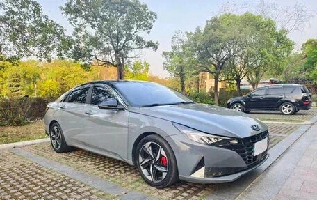 Hyundai Elantra, 2022 год, 1 160 000 рублей, 1 фотография