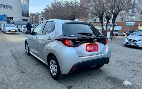 Toyota Yaris, 2021 год, 1 259 000 рублей, 7 фотография