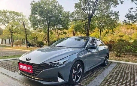 Hyundai Elantra, 2022 год, 1 160 000 рублей, 3 фотография