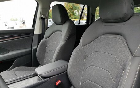 Skoda Kodiaq, 2025 год, 5 950 000 рублей, 11 фотография