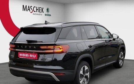 Skoda Kodiaq, 2025 год, 5 950 000 рублей, 5 фотография