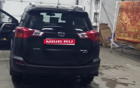 Toyota RAV4, 2014 год, 2 000 000 рублей, 9 фотография