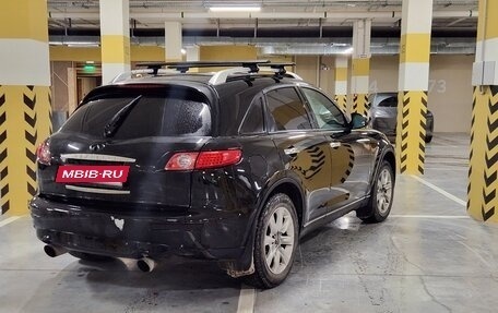 Infiniti FX I, 2005 год, 950 000 рублей, 6 фотография