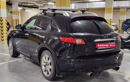 Infiniti FX I, 2005 год, 950 000 рублей, 3 фотография