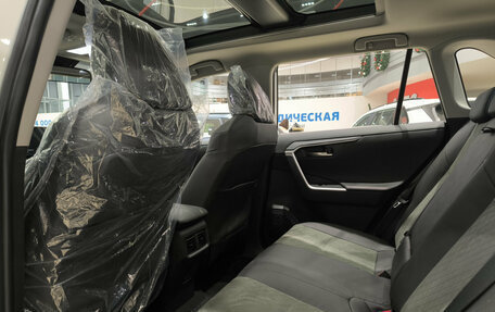 Toyota RAV4, 2025 год, 4 350 000 рублей, 12 фотография