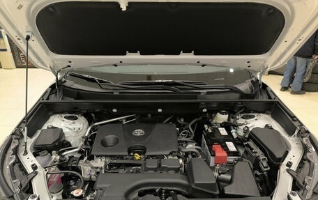 Toyota RAV4, 2025 год, 4 350 000 рублей, 9 фотография