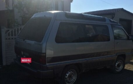 Toyota MasterAce Surf, 1988 год, 320 000 рублей, 3 фотография