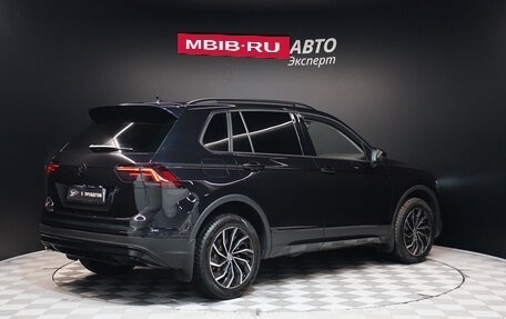 Volkswagen Tiguan II, 2020 год, 3 677 000 рублей, 5 фотография