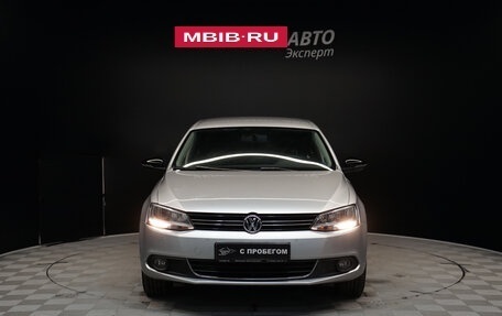 Volkswagen Jetta VI, 2013 год, 1 188 000 рублей, 2 фотография