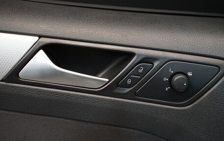 Volkswagen Jetta VI, 2013 год, 1 188 000 рублей, 10 фотография