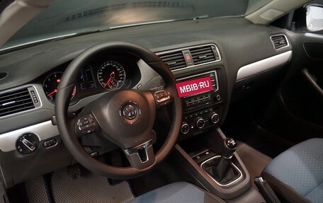 Volkswagen Jetta VI, 2013 год, 1 188 000 рублей, 11 фотография