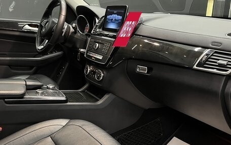 Mercedes-Benz GLS, 2016 год, 4 690 000 рублей, 25 фотография