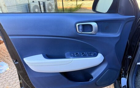 Hyundai Venue I, 2022 год, 2 500 000 рублей, 28 фотография