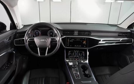 Audi A6, 2019 год, 3 560 000 рублей, 7 фотография